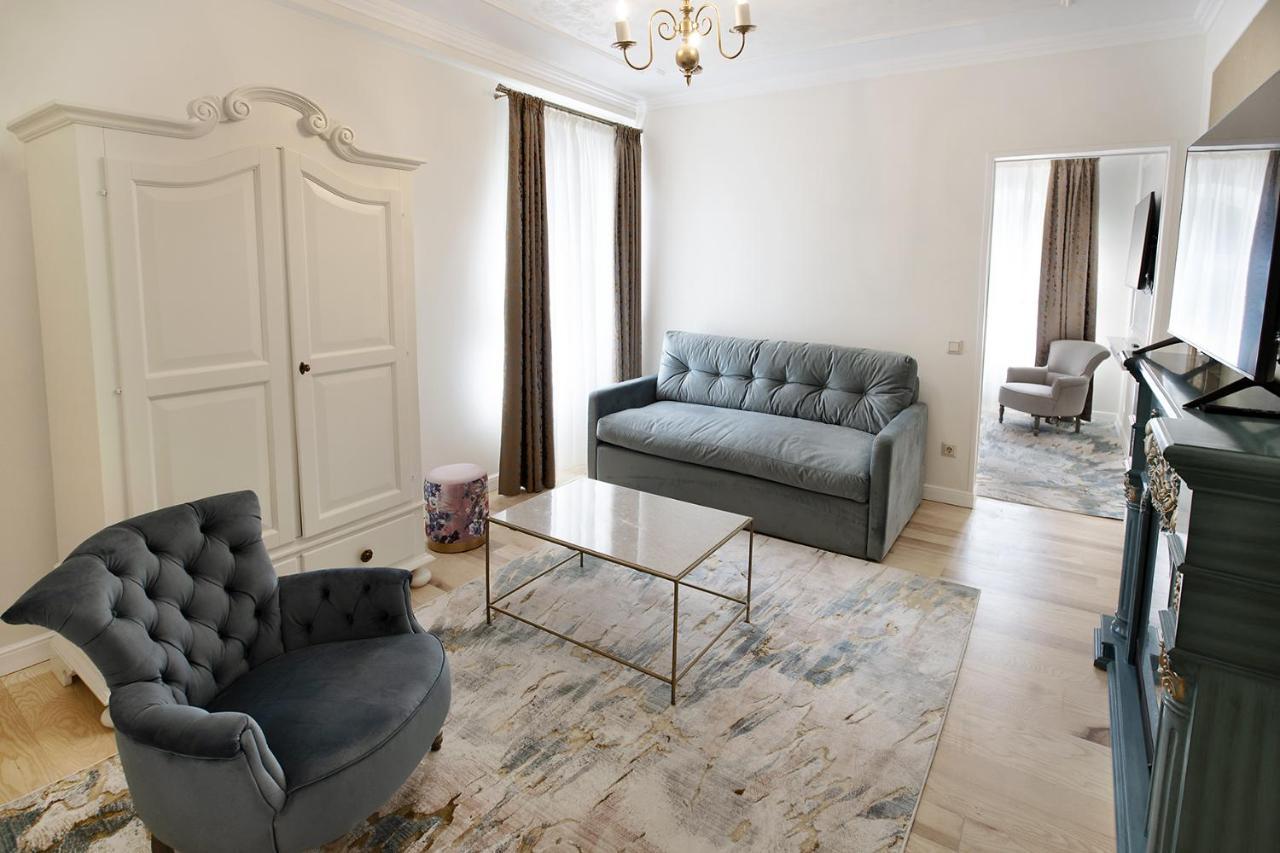 סינאיה Hotel Caraiman מראה חיצוני תמונה