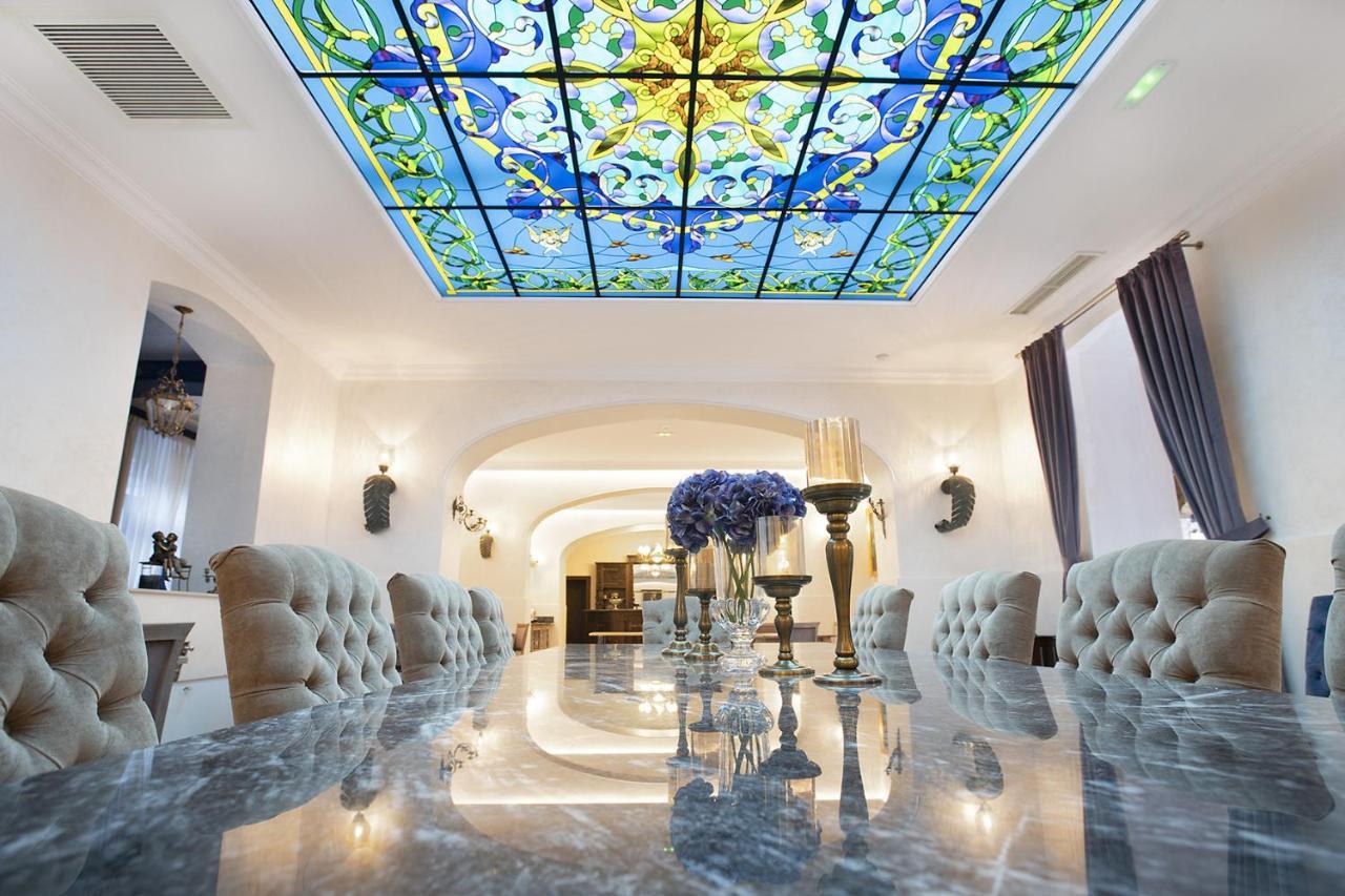 סינאיה Hotel Caraiman מראה חיצוני תמונה