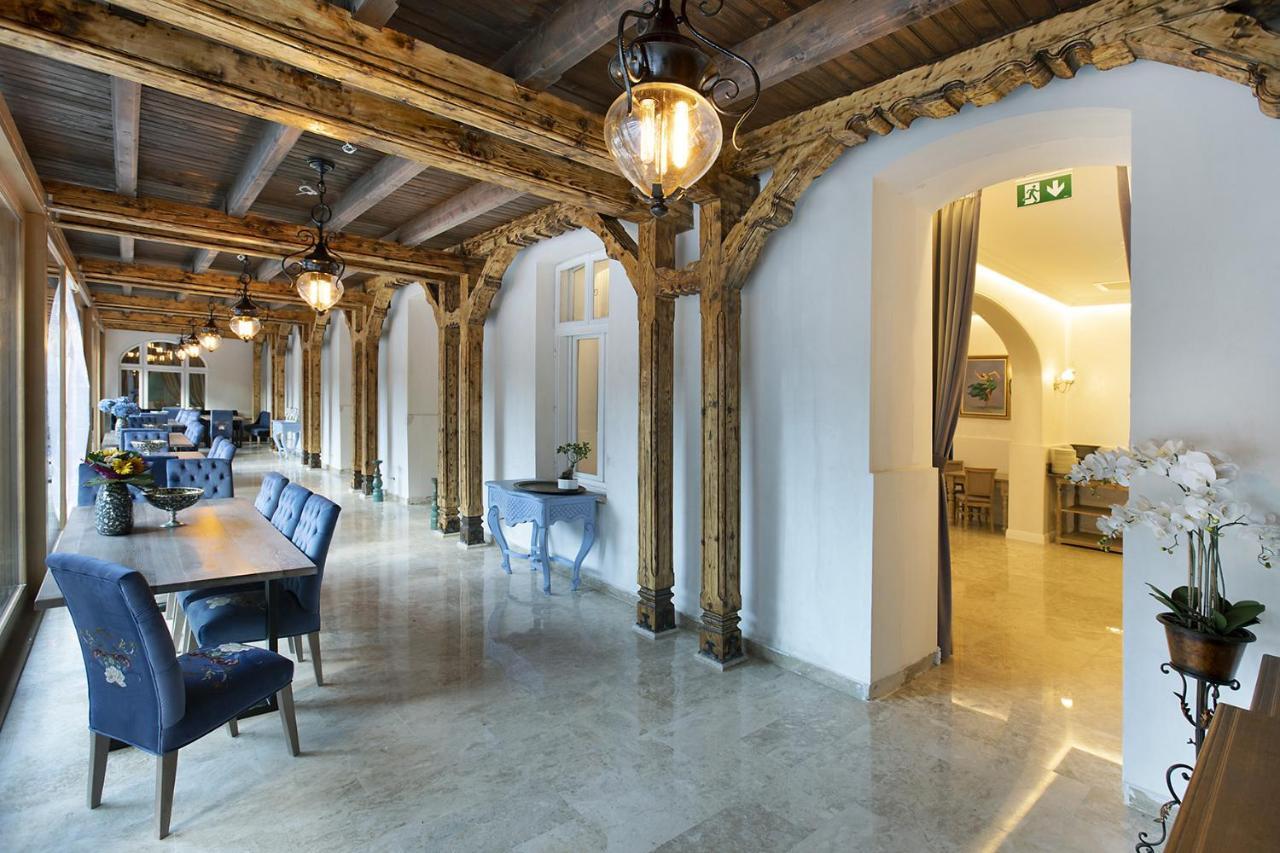 סינאיה Hotel Caraiman מראה חיצוני תמונה